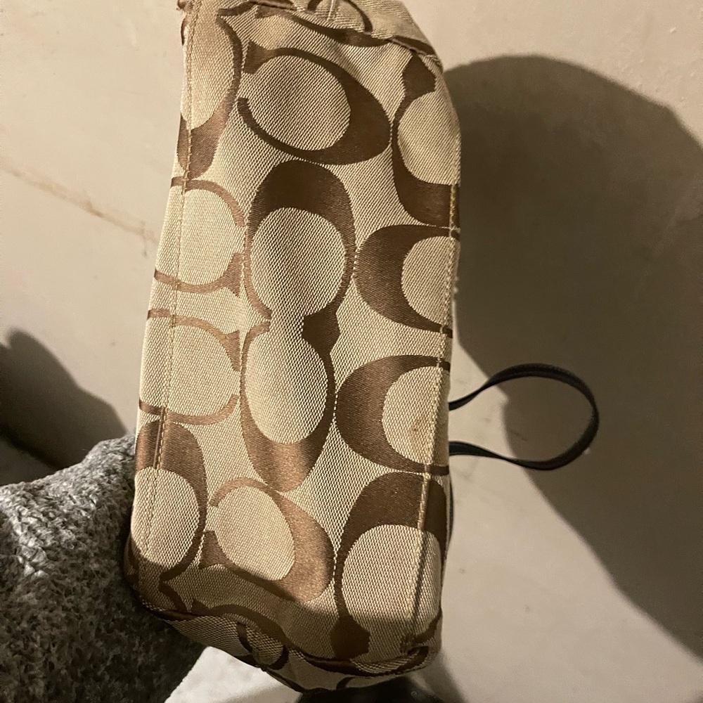 Coach Tote Shoulder Signature Canvas - Picture 6 of 12
